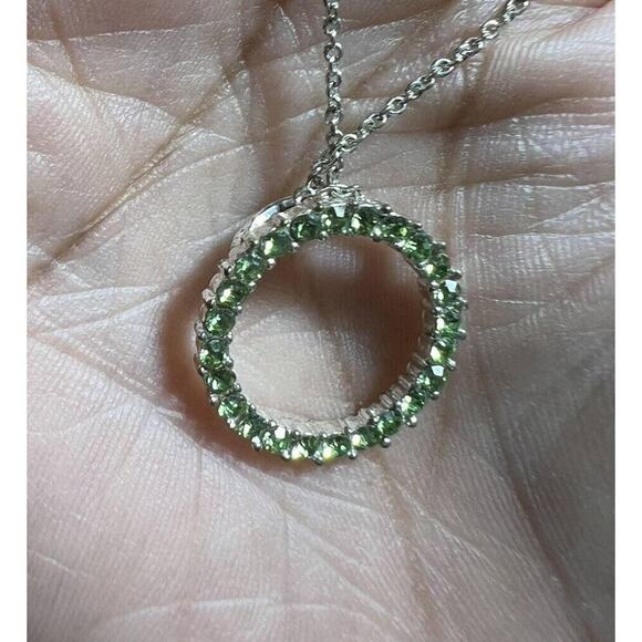 -NECKLACE & PENDANT August Birthstone Circle Pendant With A Silver Chain - Picture 5 of 7